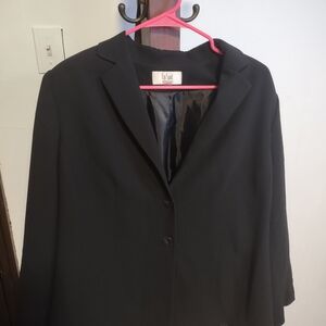 Le Suit Women's Elegant Black Blazer